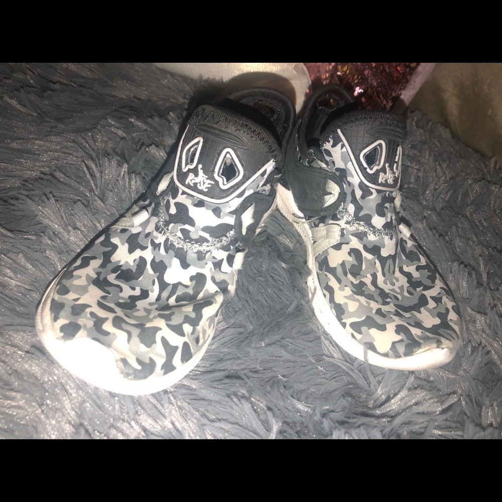 Shaquille O’Neal Tennis Shoes